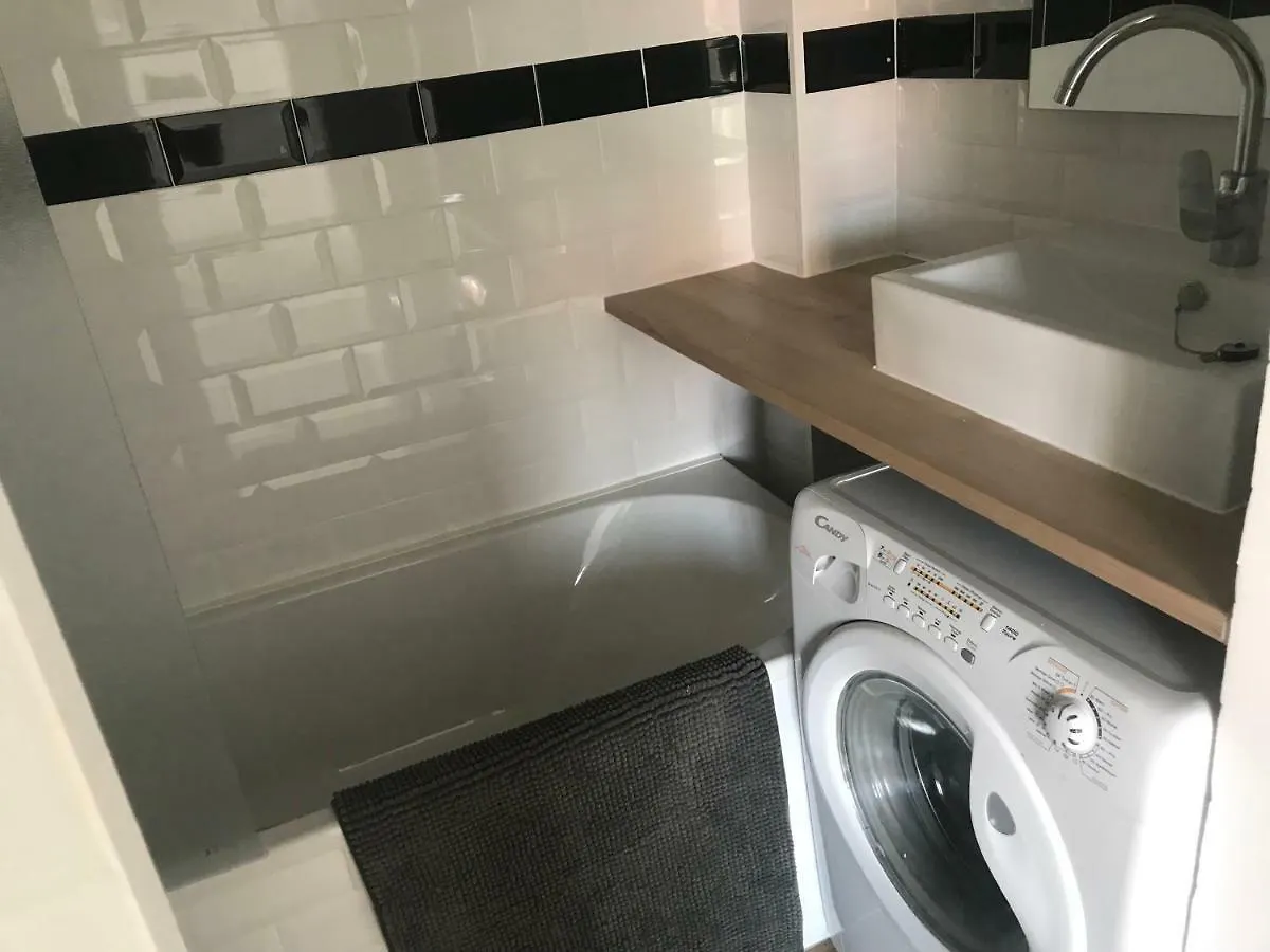 4 A 6 Personnes Sur La Coulee Verte Hotel Nice Apartment