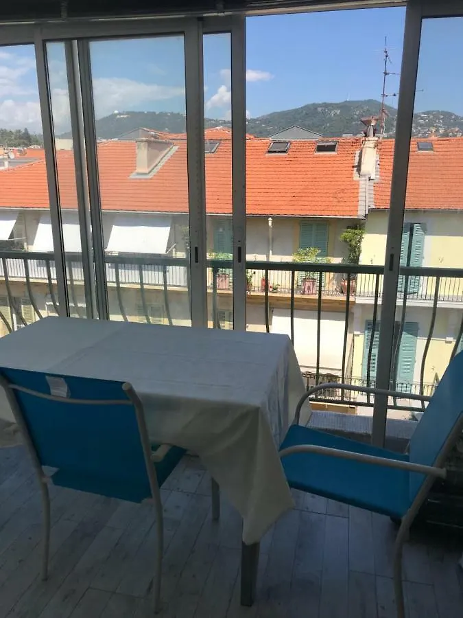 4 A 6 Personnes Sur La Coulee Verte Hotel Nice 0*,