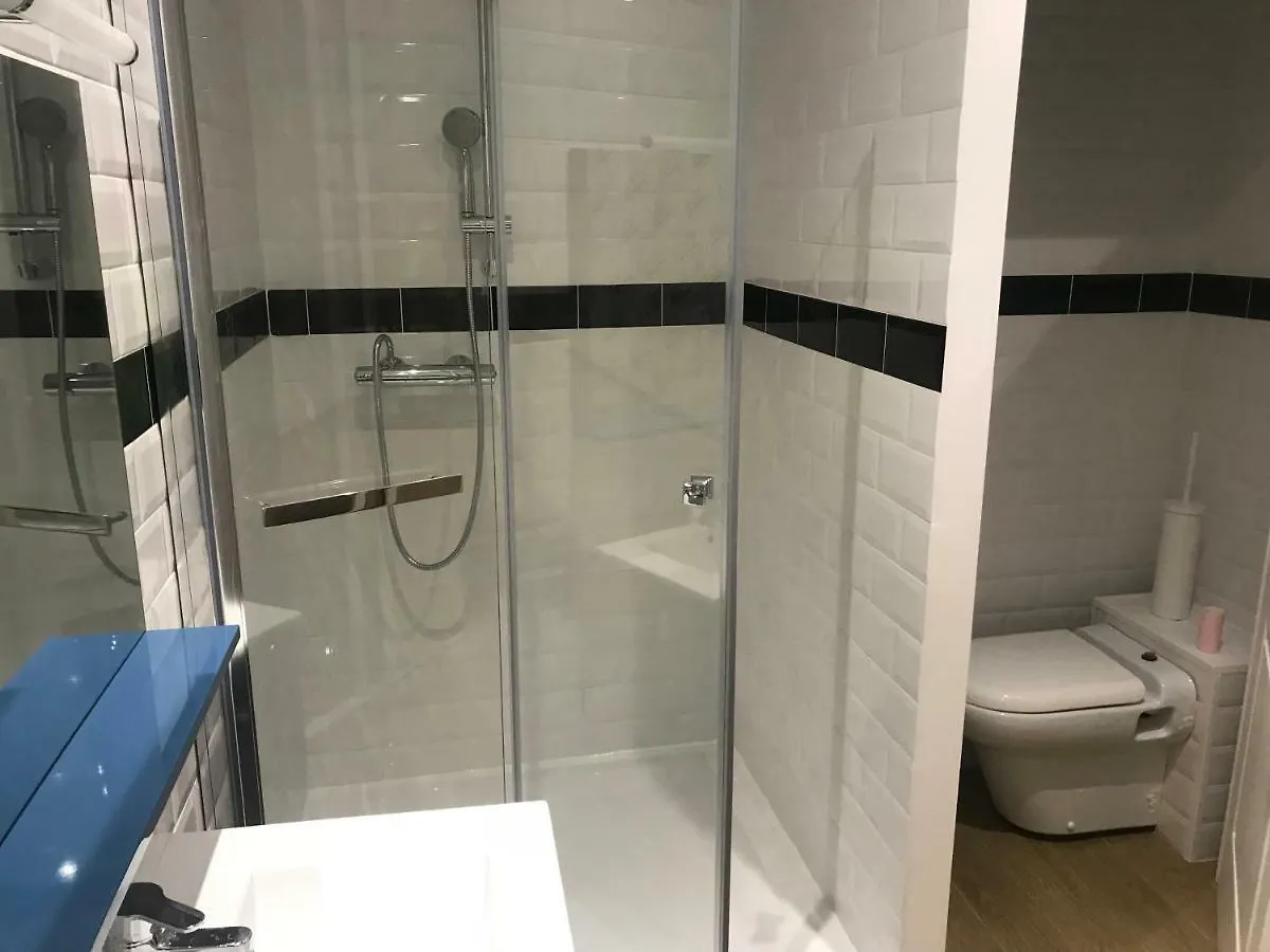 4 A 6 Personnes Sur La Coulee Verte Hotel Nice Apartment